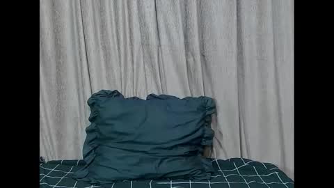 leah online show from January 26, 5:13 am