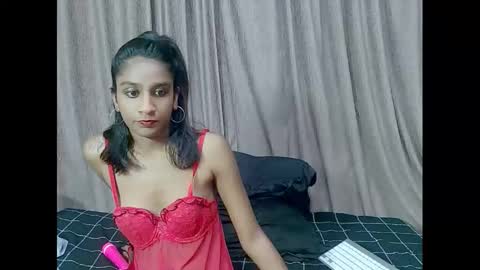 leah online show from January 28, 1:16 pm