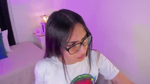 Snapshot of cherrylady2 chatting on October 18, 12:50 pm Cherry online show from October 18, 12:50 pm