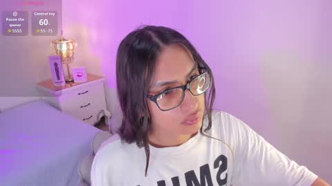 Snapshot of cherrylady2 chatting on November 2, 11:56 am Cherry online show from November 2, 11:56 am