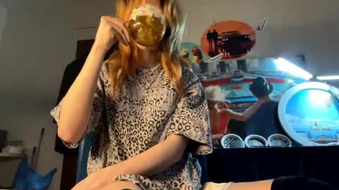 Nika online show from May 12, 4:48 pm