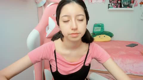 cherrycute666 online show from December 12, 8:53 pm