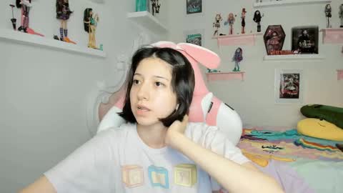 Snapshot of cherrymafer666 chatting on April 27, 4:54 am cherrycute666 online show from April 27, 4:54 am