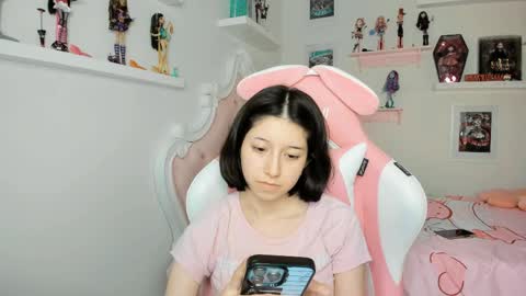 Snapshot of cherrymafer666 chatting on May 28, 3:04 am cherrycute666 online show from May 28, 3:04 am