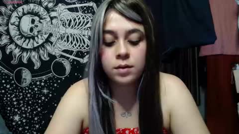 Snapshot of cherrypeach_ chatting on October 2, 5:58 am cherrypeach_ online show from October 2, 5:58 am
