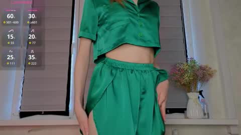 Lysia online show from October 6, 5:38 am