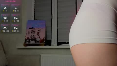 Lysia online show from December 2, 11:48 am