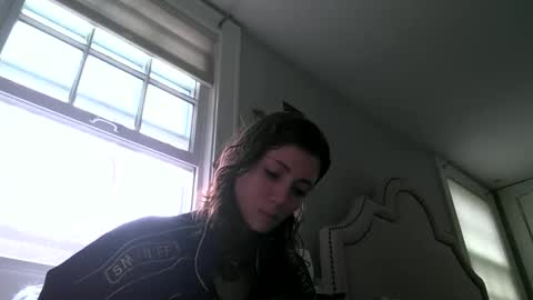 Snapshot of cherrypixi chatting on April 4, 8:28 pm cherrypixi online show from April 4, 8:28 pm