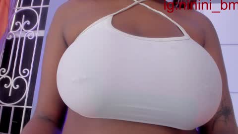 Snapshot of cherrytitts_ chatting on January 29, 10:01 pm Cherrytitts online show from January 29, 10:01 pm