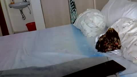 cherry online show from March 18, 10:51 am