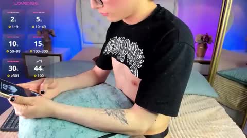 Matias online show from October 24, 9:11 pm