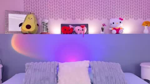 cheryelfox online show from May 8, 9:09 pm