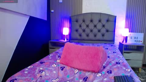 Cheryl online show from January 29, 4:47 am