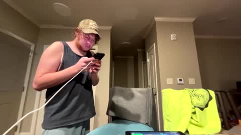 Snapshot of chevycamaro1978 chatting on December 31, 6:48 am chevycamaro1978 online show from December 31, 6:48 am