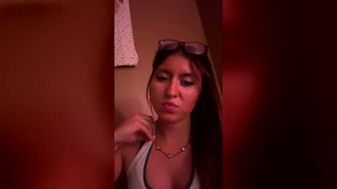 Snapshot of cheyenne_p chatting on August 3, 1:48 am cheyenne_p online show from August 3, 1:48 am