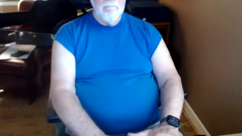 chgodad online show from May 4, 9:44 pm