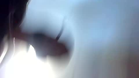 Snapshot of chi579822 chatting on May 9, 7:19 pm chi579822 online show from May 9, 7:19 pm