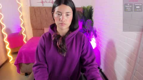 Chiara  online show from October 18, 7:03 pm