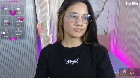 Chiara  online show from March 28, 8:08 pm