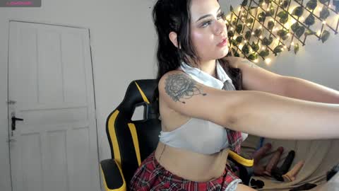 Snapshot of chica_hot24 chatting on January 19, 9:55 pm sammy coll online show from January 19, 9:55 pm