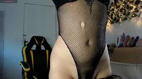 Snapshot of chica_hot24 chatting on March 3, 9:15 pm sammy coll online show from March 3, 9:15 pm