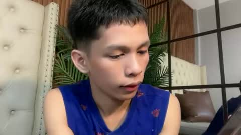 chick_renz online show from July 4, 11:05 am
