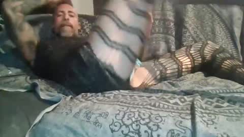 chicomalo8585 online show from April 8, 2:44 am