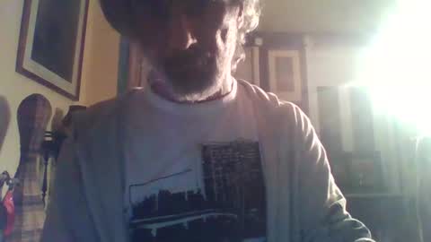Snapshot of chicomaxi2 chatting on October 2, 9:11 pm chicomaxi - Im here for fun. Not paid sex so dont bother online show from October 2, 9:11 pm