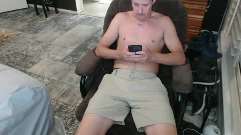 Snapshot of chiefchong69 chatting on July 8, 2:38 am chiefchong69 online show from July 8, 2:38 am