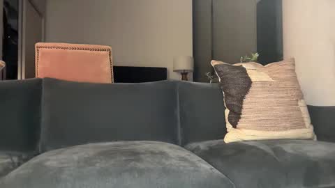 Snapshot of chiguy841 chatting on February 20, 3:23 am ChiGuy841 online show from February 20, 3:23 am