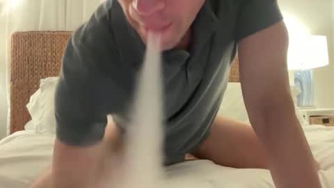 Snapshot of chiguy841 chatting on February 28, 3:29 am ChiGuy841 online show from February 28, 3:29 am