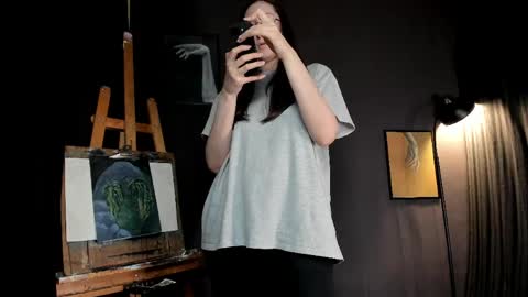 Nina   online show from May 17, 5:20 pm