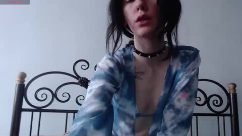 Juliet online show from March 29, 10:15 am