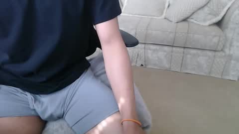 chilldude141 online show from February 25, 3:21 pm