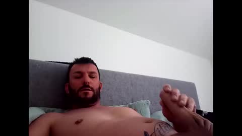 Snapshot of chillibodega chatting on February 19, 9:27 am chris online show from February 19, 9:27 am