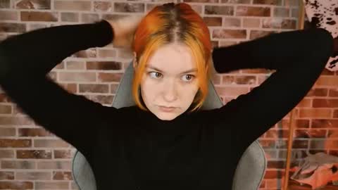 Bella online show from November 25, 9:09 am