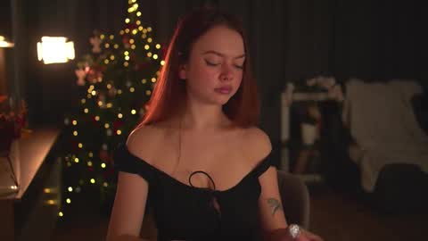 chillwithstacy online show from December 19, 9:55 pm