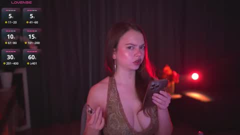 Snapshot of chillwithstacy chatting on February 15, 7:32 pm chillwithstacy online show from February 15, 7:32 pm