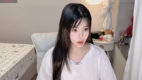 chillybb114 online show from May 24, 3:11 am