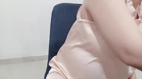Jani online show from May 7, 1:55 am
