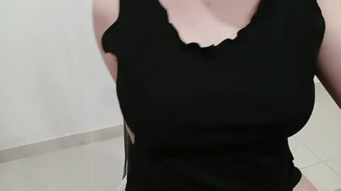 Jani online show from May 8, 2:06 am