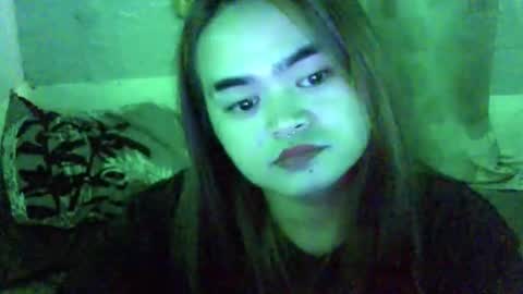 Snapshot of chinny_fuckdoll chatting on April 14, 8:31 am chinny_fuckdoll online show from April 14, 8:31 am