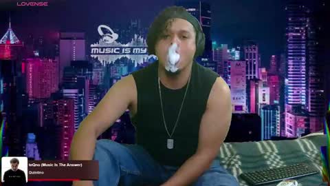 Enrique online show from February 22, 9:15 pm