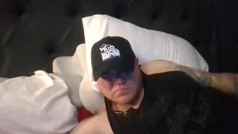 Snapshot of chippertaboo chatting on February 9, 2:48 am stud4yourwife online show from February 9, 2:48 am