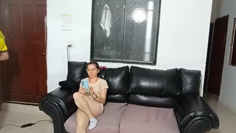 chiquitahot69 online show from October 22, 12:00 am