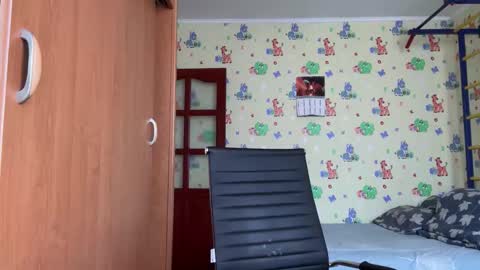 chiraq1945 online show from March 5, 9:27 am