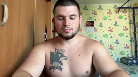 chiraq1945 online show from May 16, 7:38 am