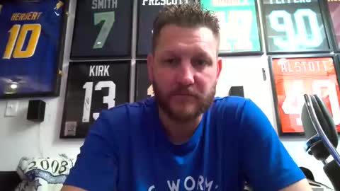 Snapshot of chitownstud84 chatting on February 13, 5:47 am chitownstud84 online show from February 13, 5:47 am