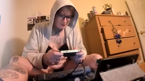 Snapshot of chl0efromthestars chatting on February 20, 3:25 am chl0efromthestars online show from February 20, 3:25 am