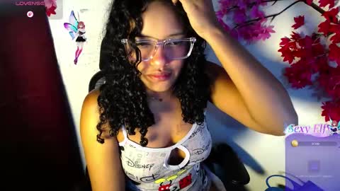 chleo_rosse online show from May 14, 12:45 pm